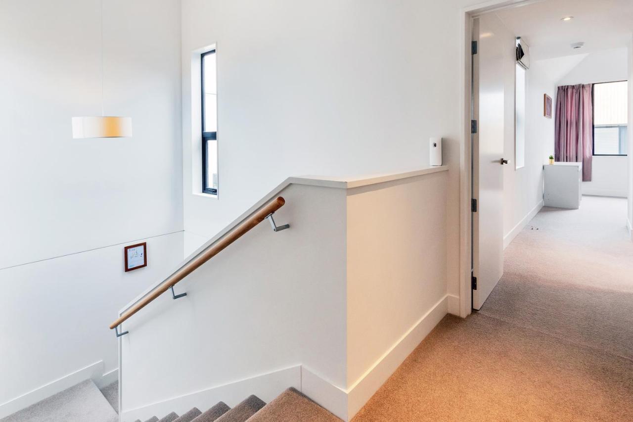 Blissful Breeze Townhouse With Parking And Patio Villa Auckland Kültér fotó
